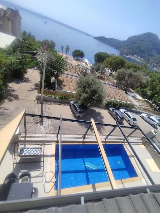 Denize 50 Mt Villa Marmaris